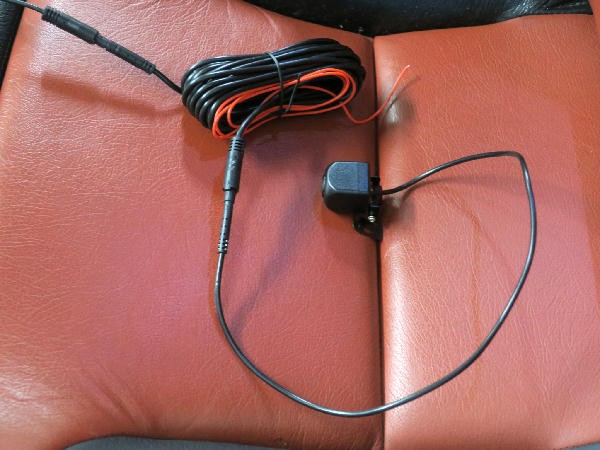 車載用暗視モニター「Lanmodo ナイトビジョンシステム」の