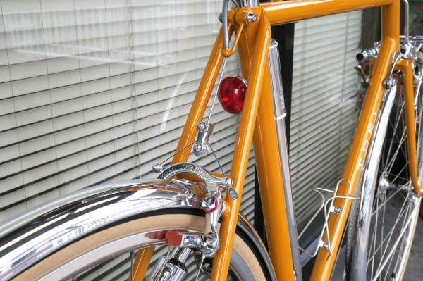 O氏の700Cランドナー : ただいま営業中～♪