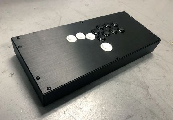 新製品】公式Hitbox向けの交換用メタル天板が登場！ : 魔王の引き出し