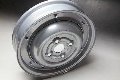 ベスパでルーツ出ようぜ！ マシン編その4（ホイール＆タイヤ