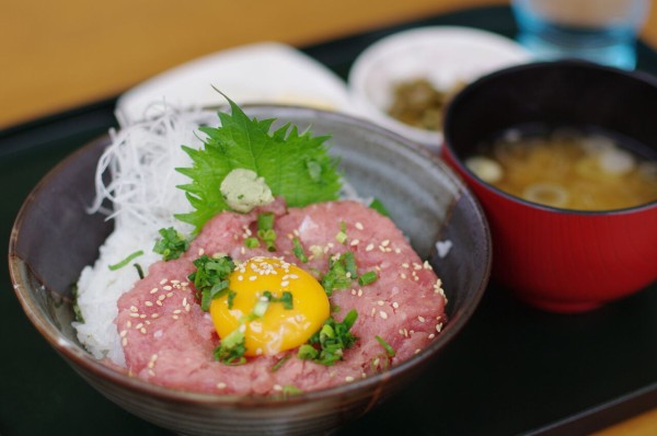 フェリーターミナルの供食事情 Sea Road