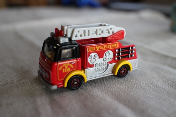 ディズニートミカの消防車 消防車とミニカーの部屋