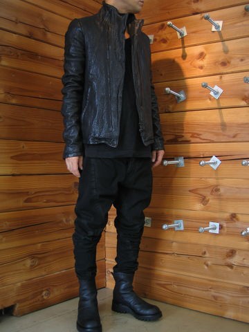 ウィリアム _julius FW14 Collection [glitch;] 477BLM10 : VIBE_nagano