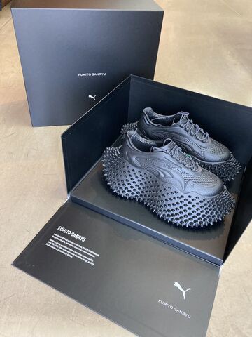 期間限値下げ PUMA × FUMITO GANRYU MOSTRO 3D FUMITO GANRYU x Puma『Mostro XC 3D “Black”』& コラボアパレルが国内