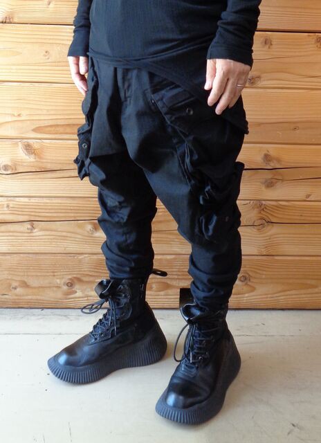 JULIUS AW20 [ DUKKHA;] 717PAM15-BK : VIBE_nagano/JULIUS・The