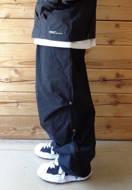 POLIQUANT FW24 MULTIPLE JACKET & WIDE ZIP UP TUCKED PANTS