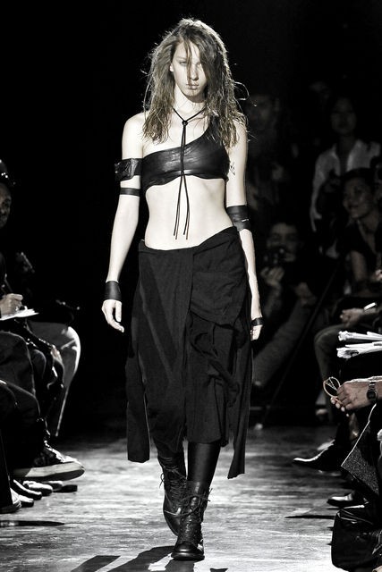 JULIUS 2012SS コレクションレポート その4 : VIBE_nagano/JULIUS