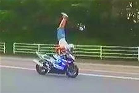 栃木でバイク曲乗り Youtubeに動画投稿し逮捕 安定のvip