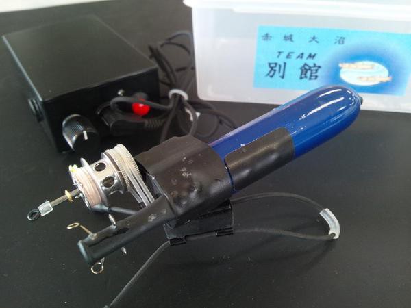 赤城山大沼氷上 ー ｢ワカサギ秘伝｣の電動リール ー 青木別館twitter