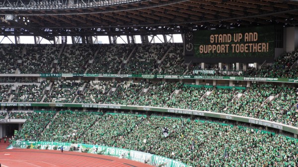 Jリーグ開幕のお祭り気分を味わうべく国立競技場での東京ヴェルディVS