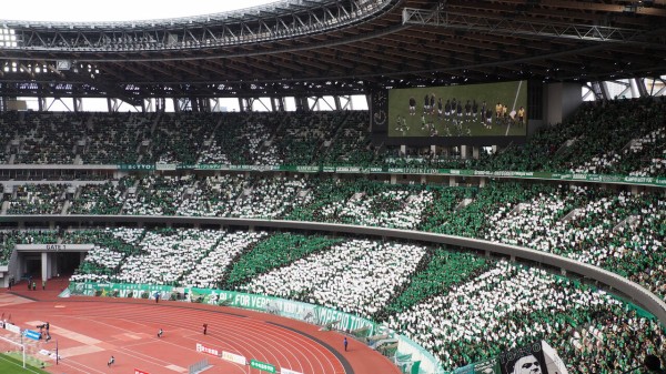 Jリーグ開幕のお祭り気分を味わうべく国立競技場での東京ヴェルディVS