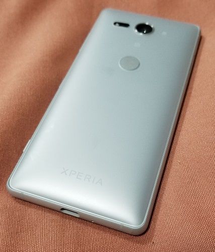 Xperia XZ2 Compact dual（H8324）を購入しました : がじぇったーblog
