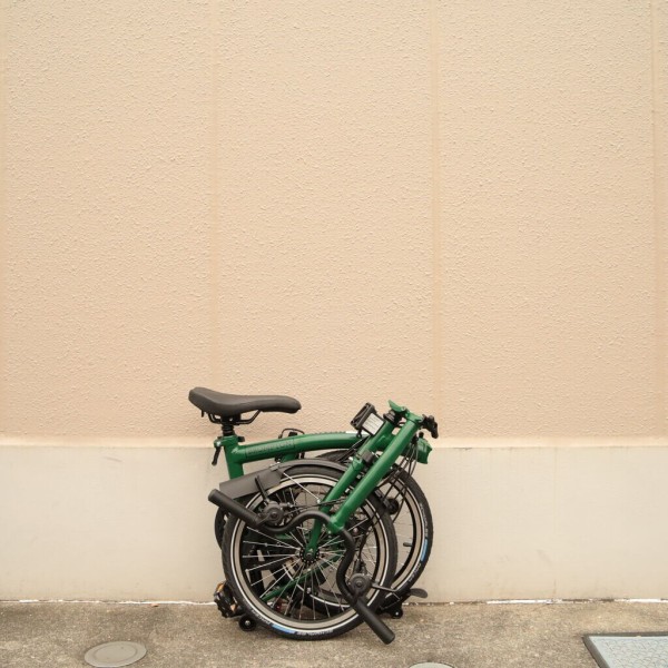 BROMPTON「レーシンググリーン」入荷しました : wadacycle news