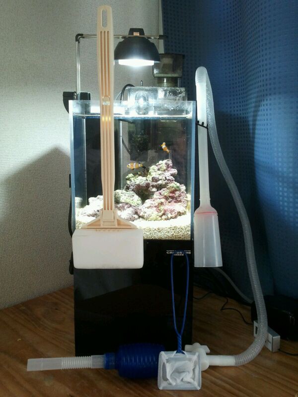 クロスミニのお手入れ : ニッソー クロスミニ 超小型オーバーフロー水槽