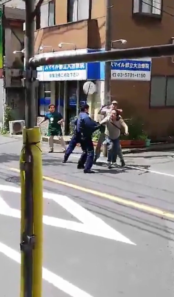 都立大学駅近くでの 刃物男 の取り押さえ クロネコすげえ 今を駆けるー最新ニュース速報ー