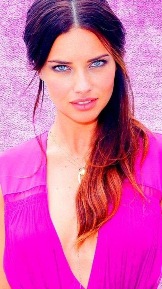 モデル 意味 Adriana Lima 25 壁紙 無料 Iphone壁紙 映画