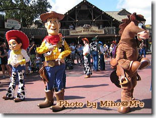 9月24日 月 後半 Mkでドリームアロングウィズミッキー鑑賞 シェフミッキー Wdw旅行記14年秋更新中 Wdw旅行完全攻略ブログ