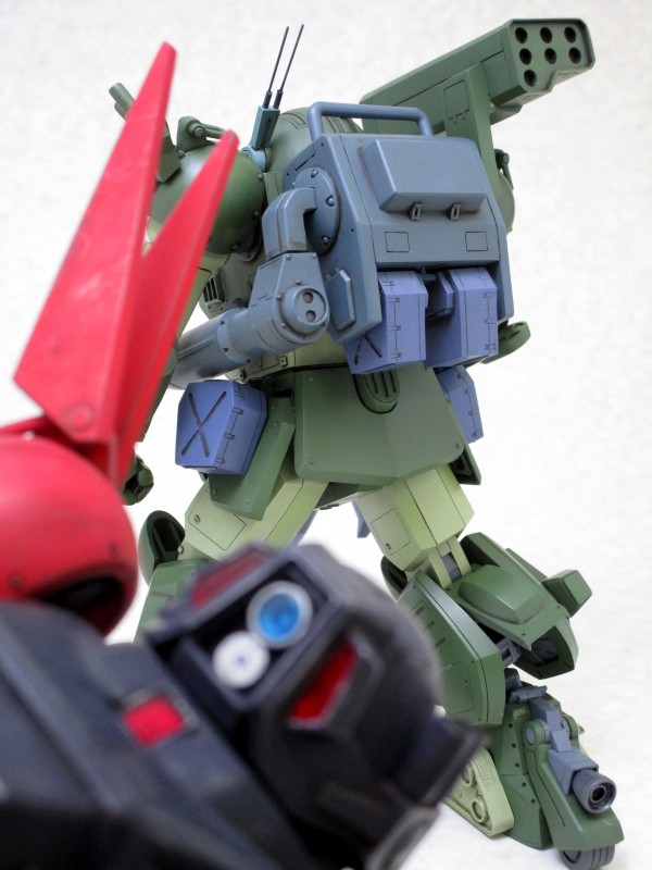 小松原博之氏によるat造形の一つの到達点 スコープドッグ ターボカスタム ザ ラストレッドショルダーver 1 24 Atシリーズ最新作のカラーレジンキットをレビュー その２ ウェーブ開発部ブログ