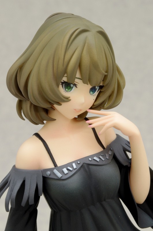 アイドルマスター シンデレラガールズ から登場 1 8 高垣 楓 私服ver デコマスのご紹介 ウェーブ開発部ブログ