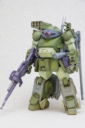 フィアナを求め戦地を奔る バーグラリードッグ 赫奕たる異端ver 1 24 Atシリーズ最新作のカラーレジンキットをデコマスレビュー ウェーブ開発部ブログ