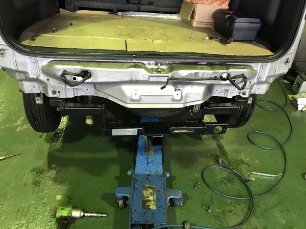 軽バスにもヒッチメンバーを : 超ショートなblog（仮）