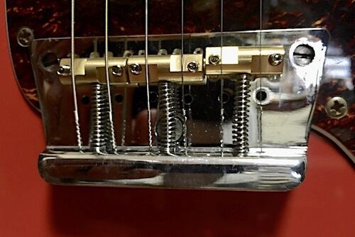 Danelectro ベース 改造品 寒々しく
