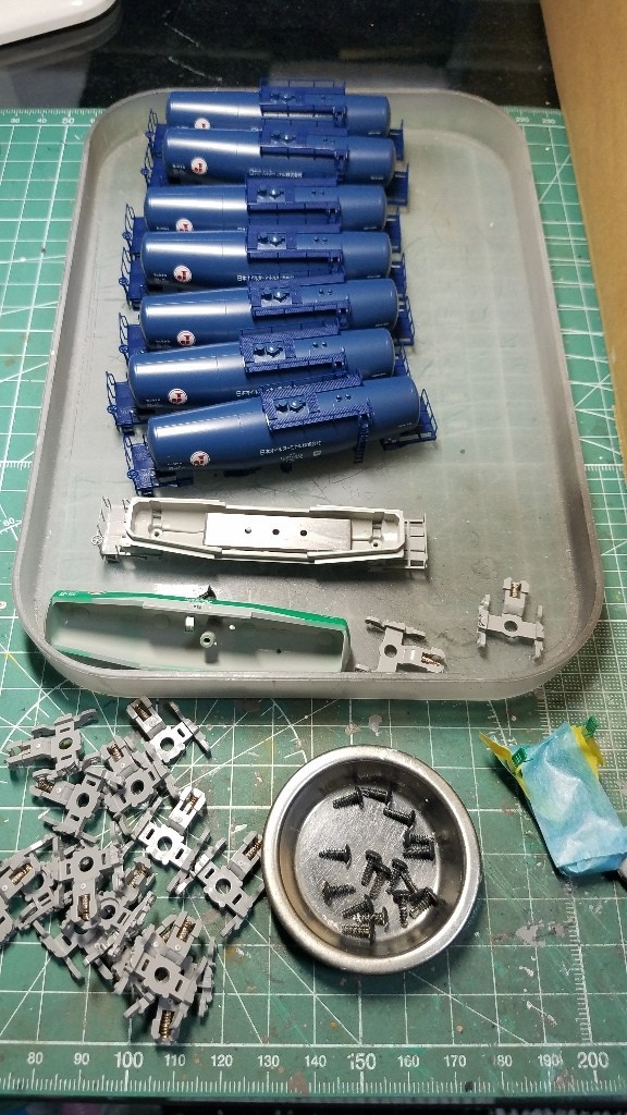 Kato 8037-1 タキ1000 日本オイルターミナル色の増備とプチ加工整備