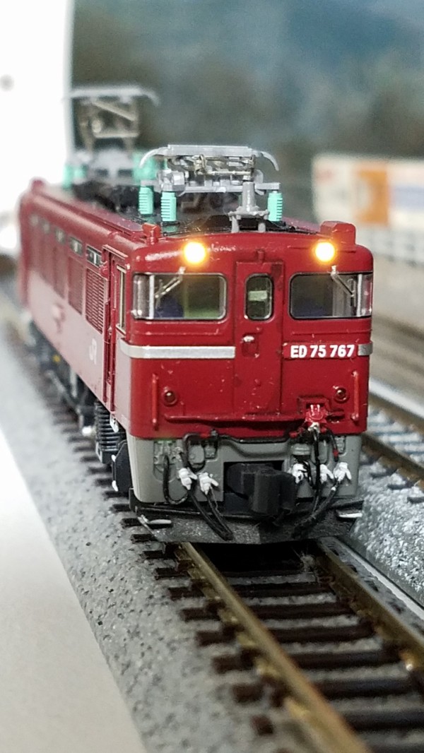 Kato ED79 3076-1をED75 767に加工 : （仮称）東北本線 岩○機関区