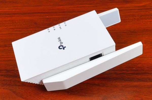 TP-Link RE605X」をレビュー。Wi-Fi 6で1201Mbpsの高速通信に対応した中継機 : 自作とゲームと趣味の日々