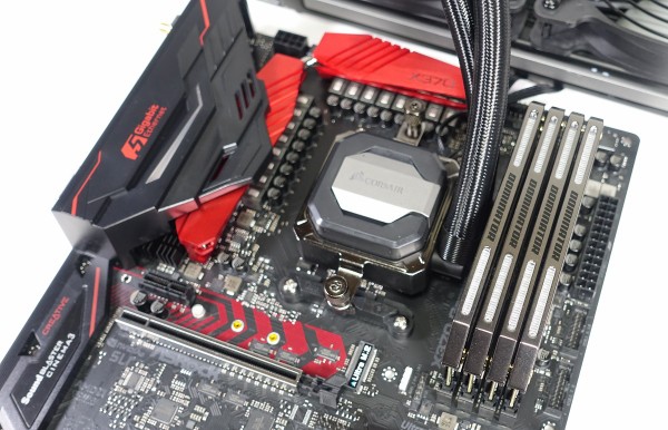 16フェーズvrm電源搭載 Asrock Fatal1ty X370 Professional Gaming をレビュー 5gbイーサ 無線lan標準搭載で豪華なネットワーク回りも魅力 自作とゲームと趣味の日々