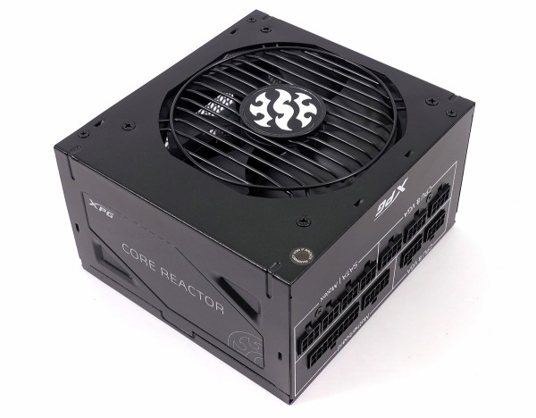 XPG Core Reactor 850W」は劇的に静かなゲーマー向け電源だ 【PR