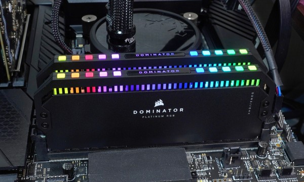 Corsair DOMINATOR PLATINUM RGB DDR5」をレビュー。32GBx2=64GBの大 