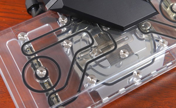 Alphacool水冷キットでRTX 3080を水冷化。50度台で運用可能に Alphacool水冷キットでRTX 3080を水冷化。50度台で運用可能に