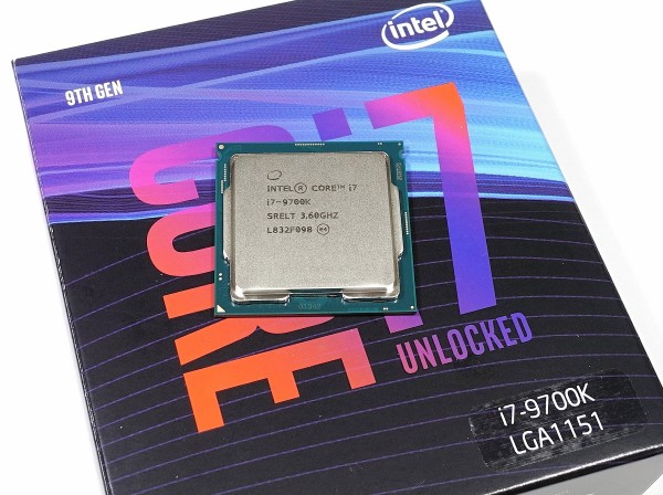 Intel Core i7 9700K」をレビュー。PCゲームプレイ専門ならCore i9 ...