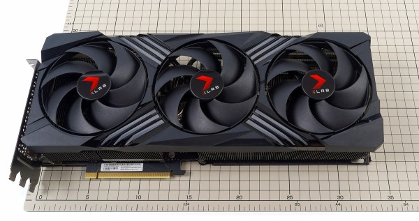 PNY GeForce RTX 3070 8GB XLR8 ゲーミンググラフィックカード VR対応