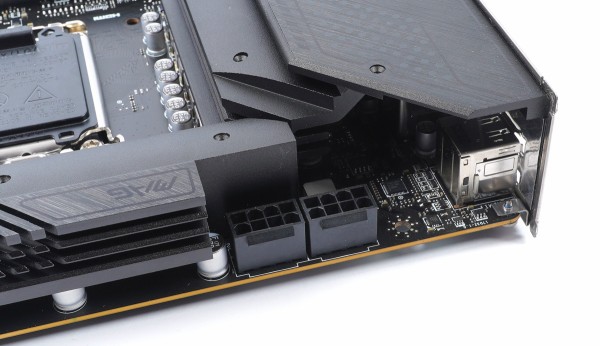 MSI MAG Z690 TOMAHAWK WIFI DDR4」をレビュー。DDR4メモリ対応の安価 