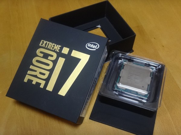 Intel Broadwell-E Corei7-6950X 3.00GHz 10コア/20スレッド LGA2011-3