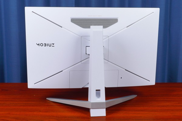 BenQ MOBIUZ EX2710U」をレビュー。HDMI2.1搭載でリモコン操作にも対応 