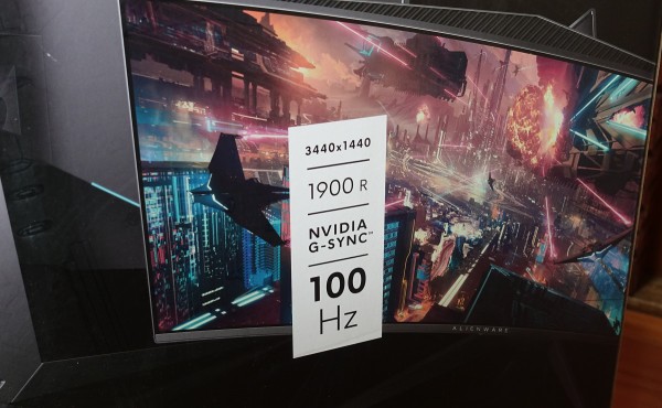 17年最強ゲーミングモニター「Dell AW3418DW」をレビュー。UWQHD解像度 