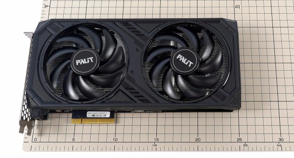 Palit GeForce RTX 4060 Dual 8GB」をレビュー。最安値のRTX 4060