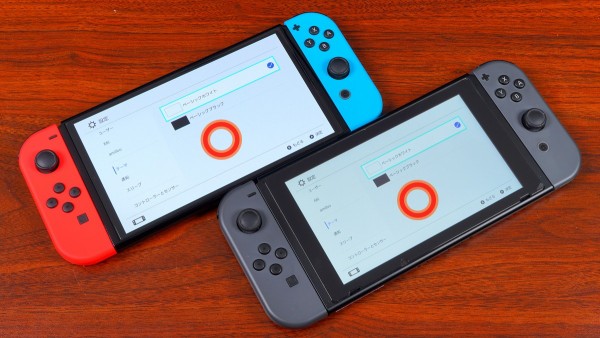 Nintendo Switch 有機ELの画質を実写比較。Joy-Conレールのグラつきも 
