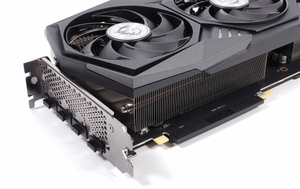 MSI GeForce RTX 3080 GAMING X TRIO 10G」をレビュー。高性能・高冷却 