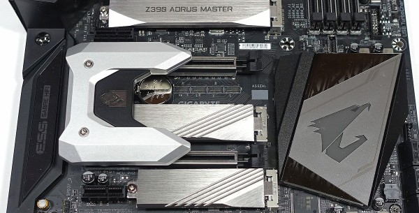GIGABYTE Z390 AORUS MASTER」をレビュー。Core i9 9900Kの全コア5GHz 