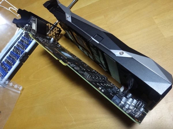 目指せ2.1GHz！ GTX1080をEKWB水枕で本格水冷化 : 自作とゲーム