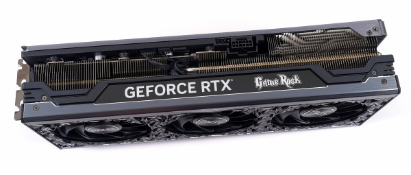 Palit GeForce RTX 4080 GameRock OC」をレビュー : 自作と Palit GeForce RTX 4080 GameRock OC」をレビュー : 自作と