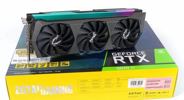 ZOTAC GAMING GeForce RTX 3070 Ti AMP Holo」をレビュー。そのまま