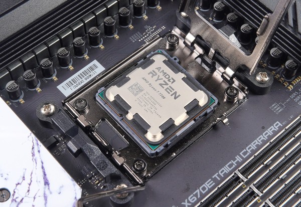 ElecGearのRyzen 7000用グリスガードが完璧な仕上がりで決定版 ElecGearのRyzen 7000用グリスガードが完璧な仕上がりで決定版