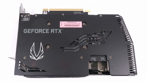 ZOTAC GAMING GeForce RTX 3070 Twin Edge」をレビュー。最小かつ最