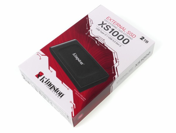 キングストンテクノロジー Kingston 外付け SSD 2000GB 2TB USB3.2 Gen2 読出最大1050MB/秒 ポータブル SXS1000/2000G 5年送料無料