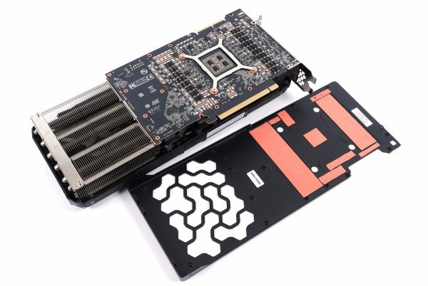 Gainward GeForce RTX 3090 Ti Phantom」をレビュー : 自作と Gainward GeForce RTX 3090 Ti Phantom」をレビュー : 自作と